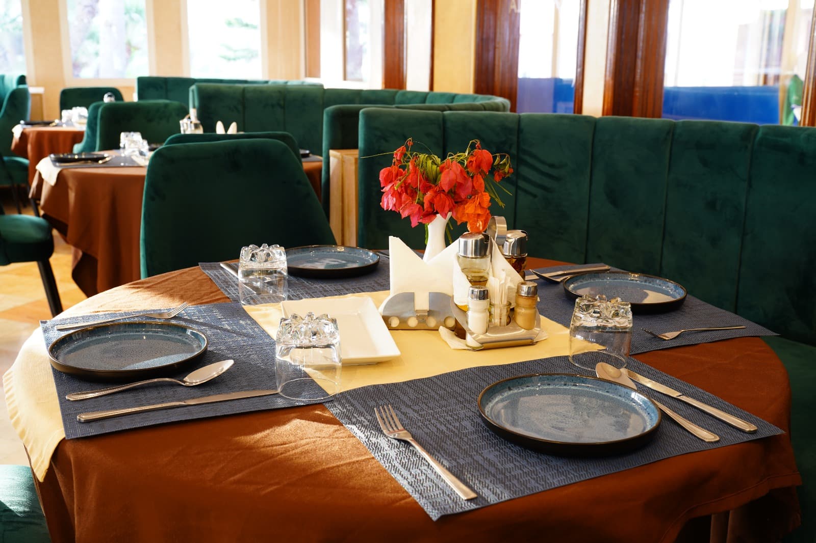 Restaurant Image 4